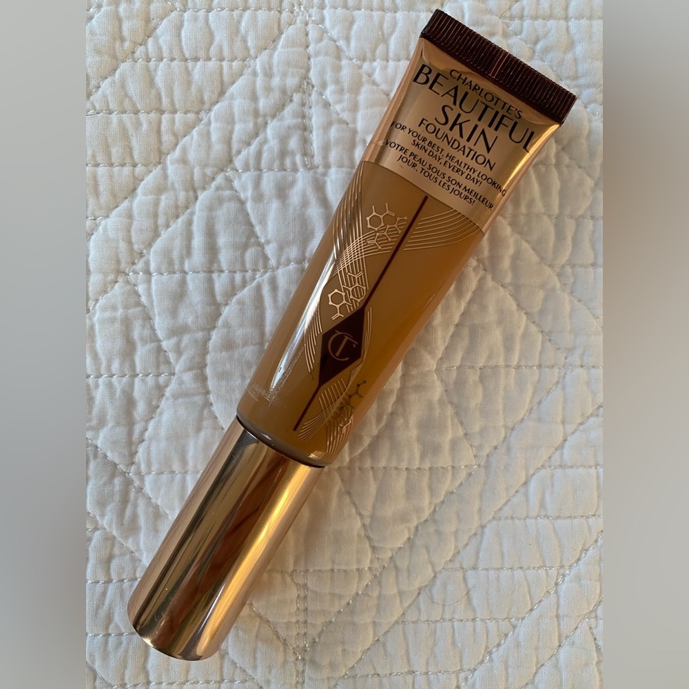Charlotte Tilbury Make up Beautiful Skin Foundation Shade 11 Neutral - Picture 7 of 8